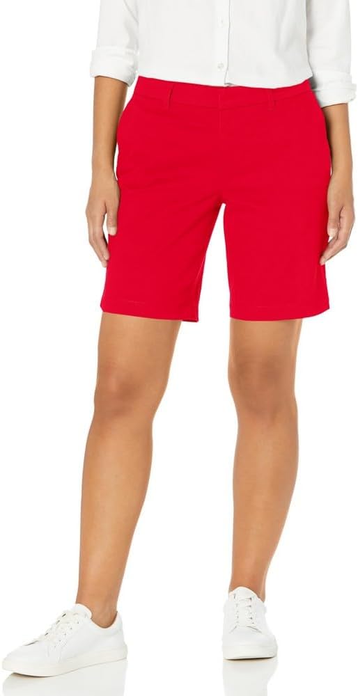 Tommy Hilfiger Women's 9 Inch Hollywood Chino Short (Standard and Plus)