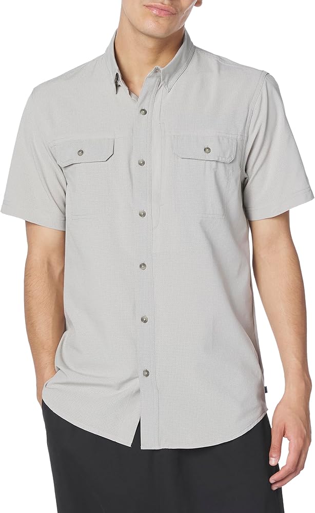 UNIONBAY Men's Short Sleeve Aero Tech Button-up Shirt