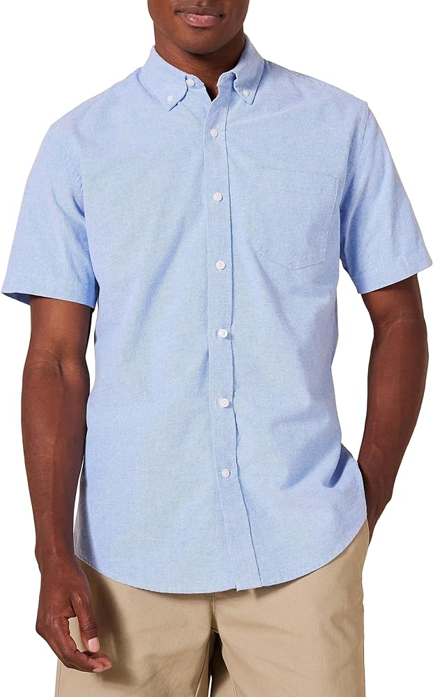 Amazon Essentials Men's Regular-Fit Short-Sleeve Pocket Oxford Shirt