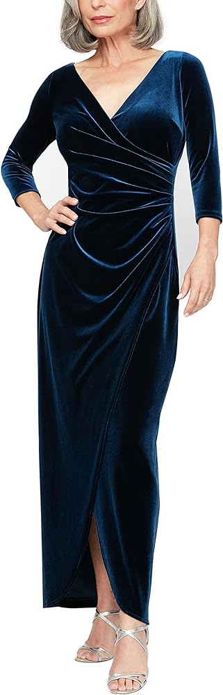 Alex Evenings Women's Long 3/4 Sleeve Velvet Dress