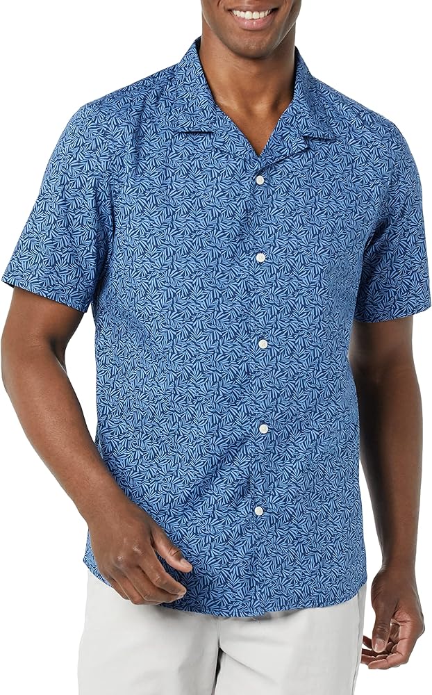 Amazon Essentials Men's Standard-Fit Vacation Shirt