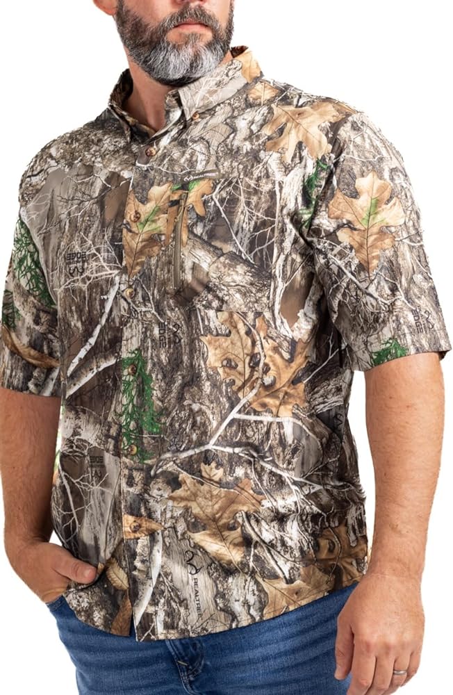 Realtree Men's Button-Down Original Camo Camp Short Sleeve Shirts for Hunting, Hiking and Fishing, Size Small