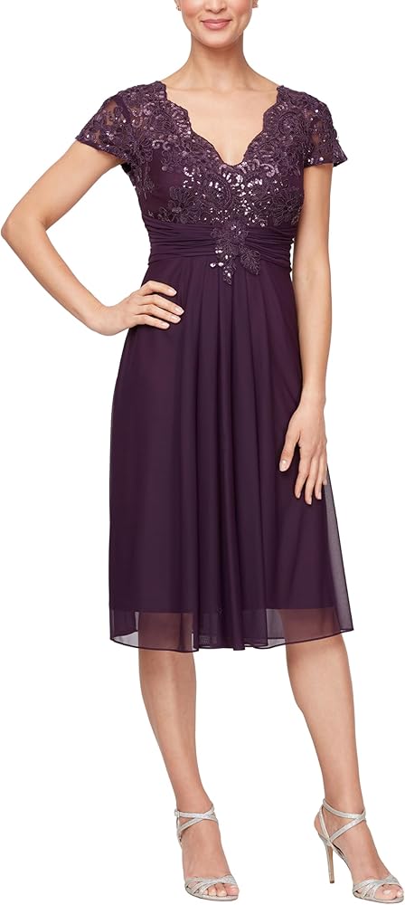 Alex Evenings Women's Short Sleeveless A-line Embroidered Empire Bodice, Cocktail Dress for Special Occasions