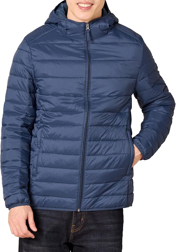 Amazon Essentials Men's Lightweight Water-Resistant Packable Hooded Puffer Jacket