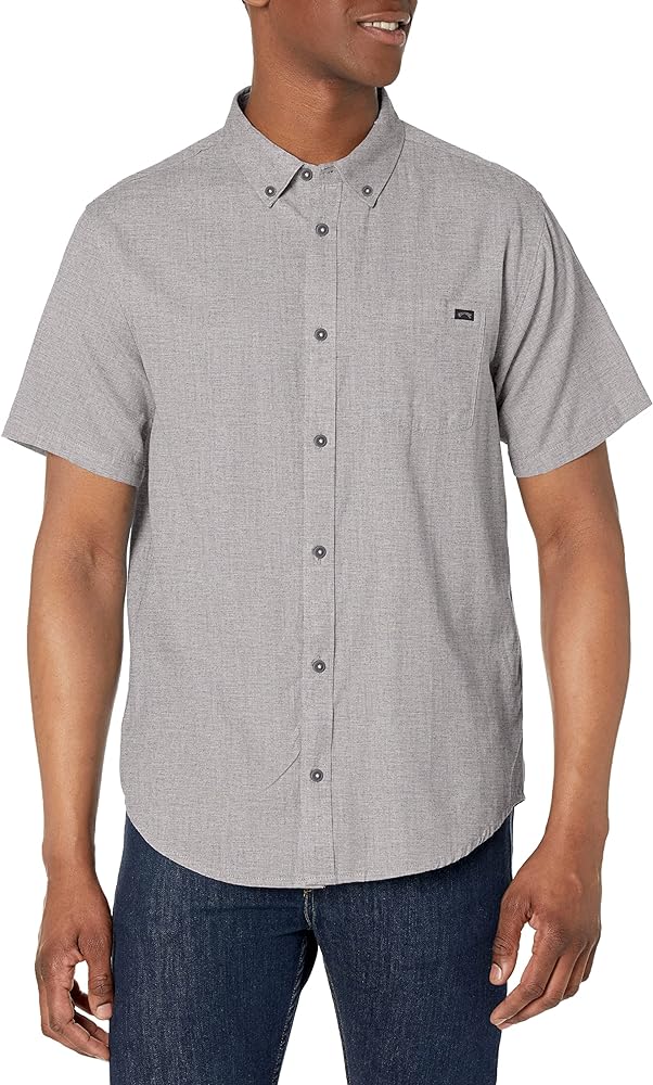 Billabong Men's Classic Sundays Woven Short Sleeve Shirt