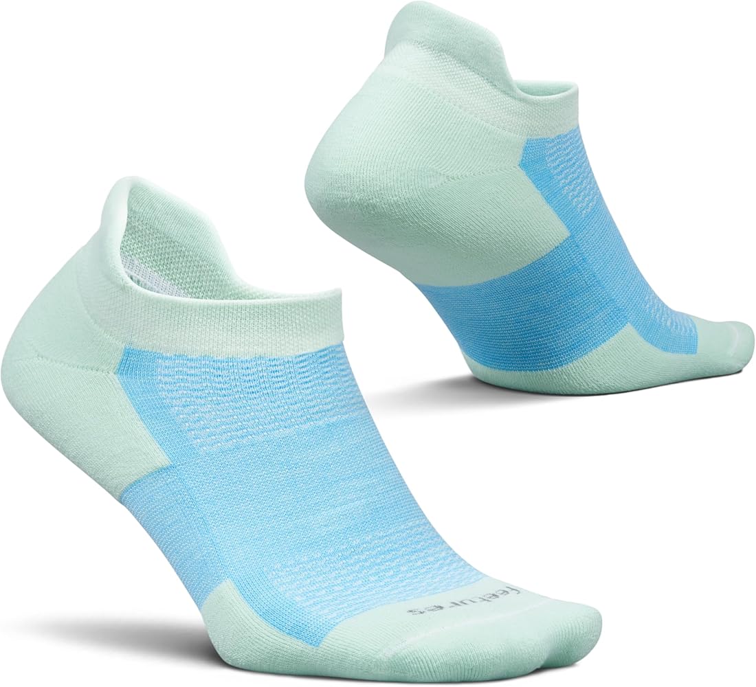 Feetures High Performance Max Cushion Ankle Sock - No Show Socks for Women & Men with Heel Tab - (1 Pair)