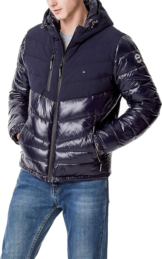 Tommy Hilfiger Men's Heavyweight Chevron Quilted Performance Hooded Puffer Jacket